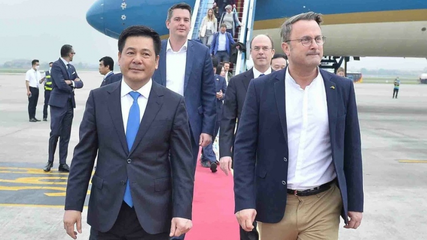 Luxembourg PM Xavier Bettel begins Vietnam visit